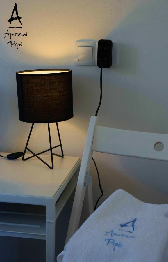 Apartmani Prpic Ražanac Екстериор снимка